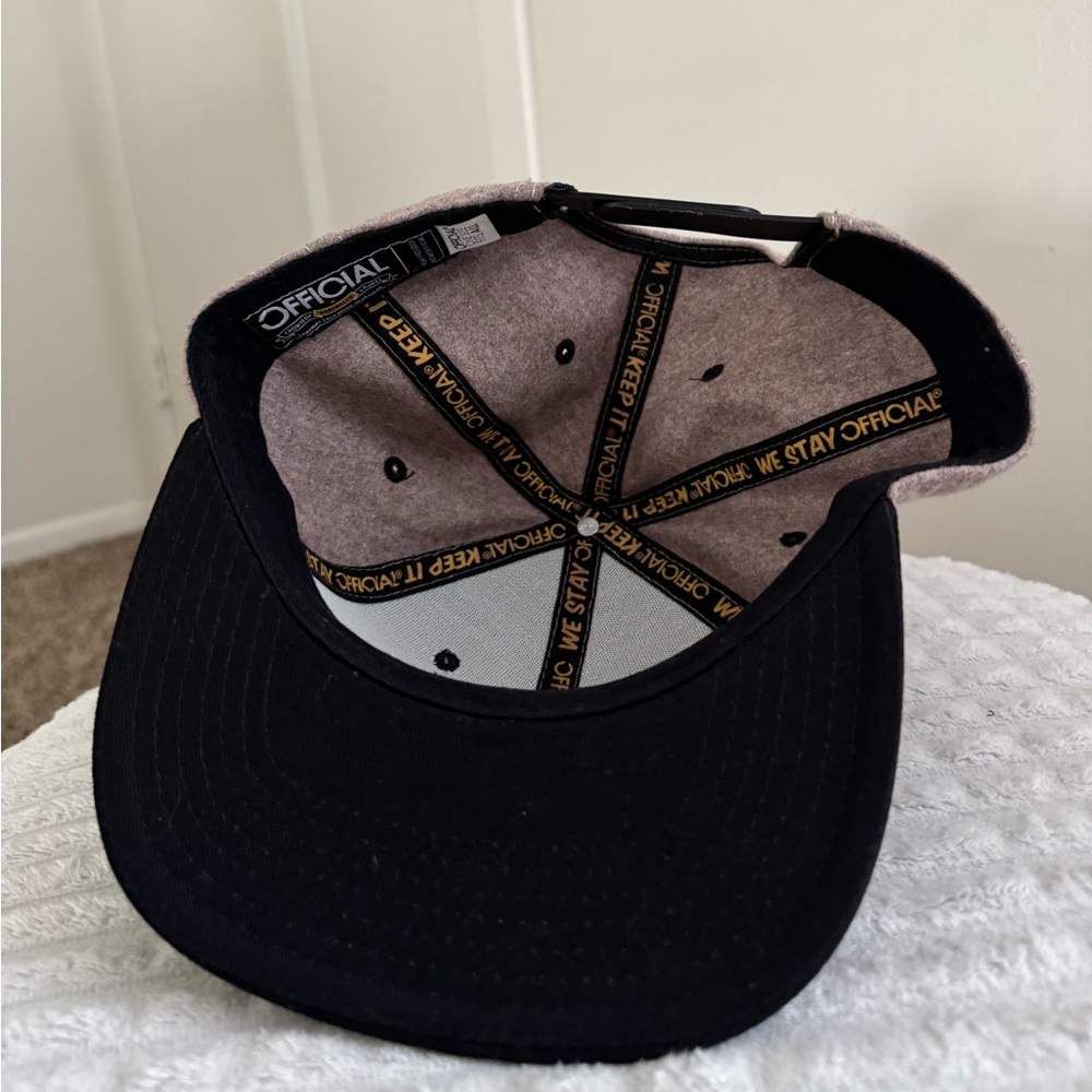 Official cap - Picture 2 of 3